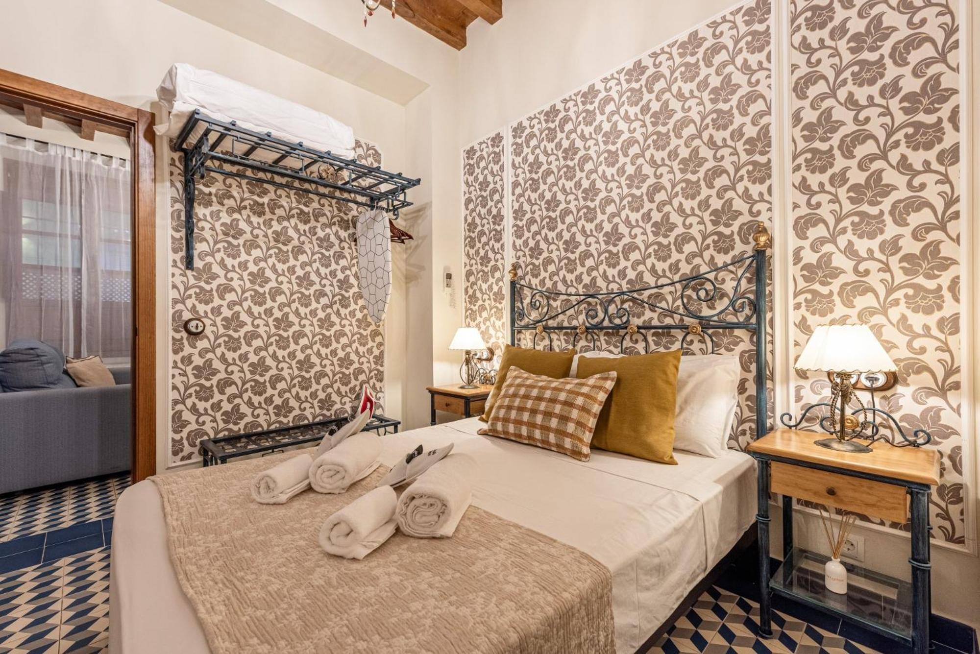 Casa Museo La Merced By Stay Unique Μάλαγα Δωμάτιο φωτογραφία